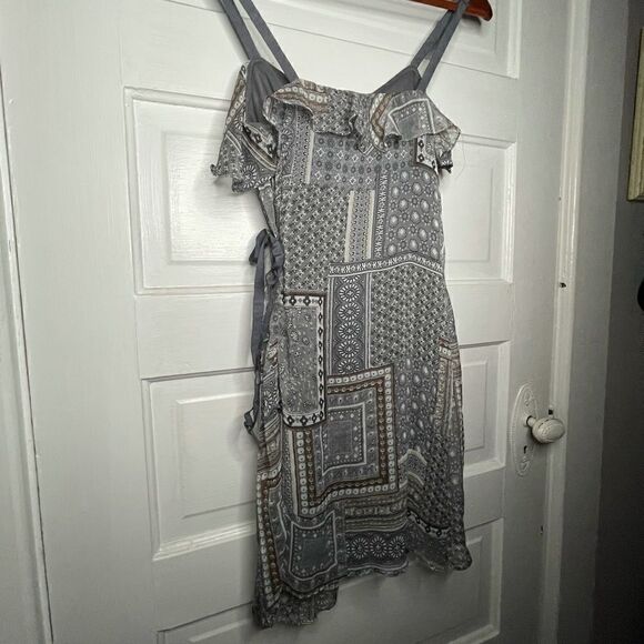 Doe & Rae Ruffle Side-Tie Sleeveless Tunic/Dress - Picture 9 of 12